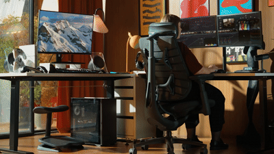 Dynamic AirFlow Ergonomic Chair – Larger sizes offer greater comfort